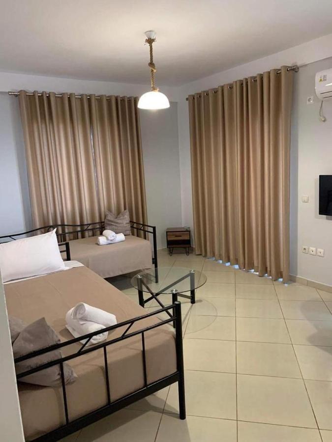 Mediterranean Apartments Himarë Exterior foto